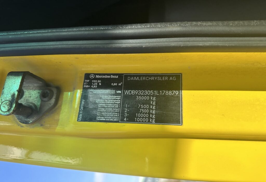 2006 MB-Actros 3244 8x4 Hakengerät