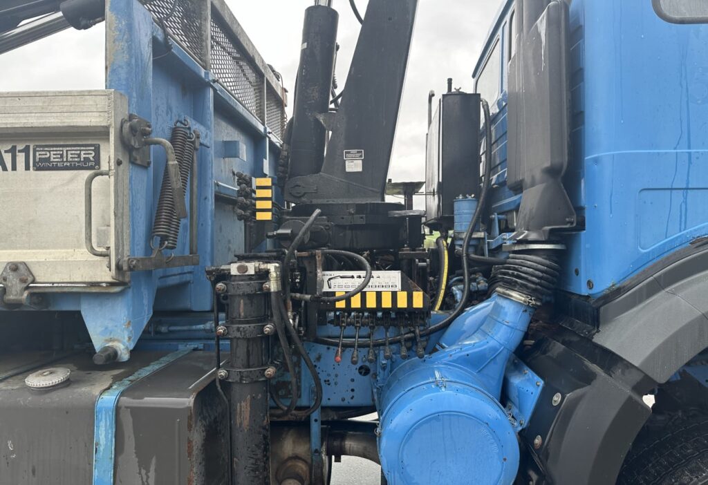 1995 MB-2544 6x4/4 Kipper / Kran