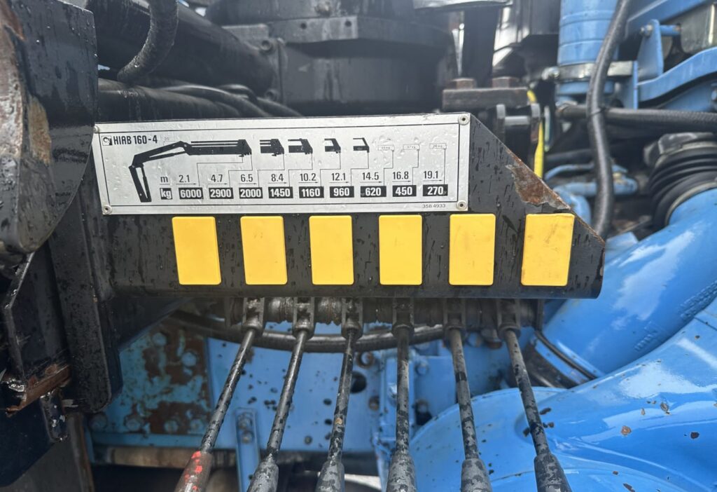 1995 MB-2544 6x4/4 Kipper / Kran