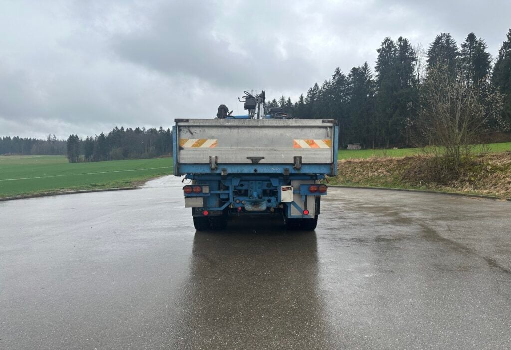 1995 MB-2544 6x4/4 Kipper / Kran