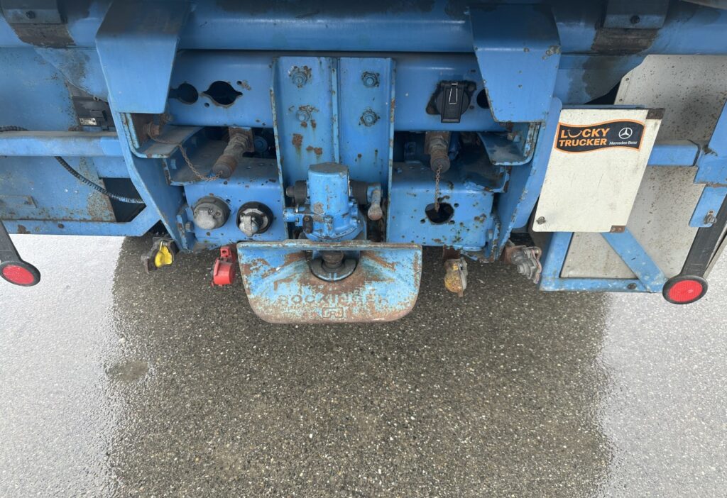 1995 MB-2544 6x4/4 Kipper / Kran