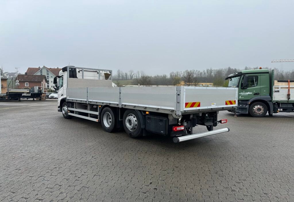 2023 Volvo FM-500 6x2R Brücke