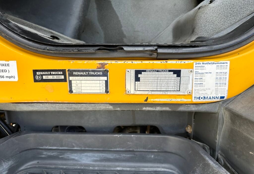 2008 Renault Kerax 450 8x4 Hakengerät