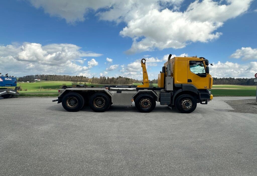 2008 Renault Kerax 450 8x4 Hakengerät