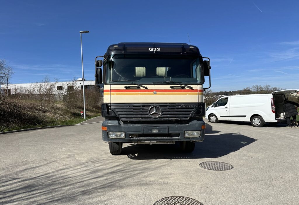 2001 Mercedes-Benz Actros 3243 8x4 SWS Kipper/Betonmischer