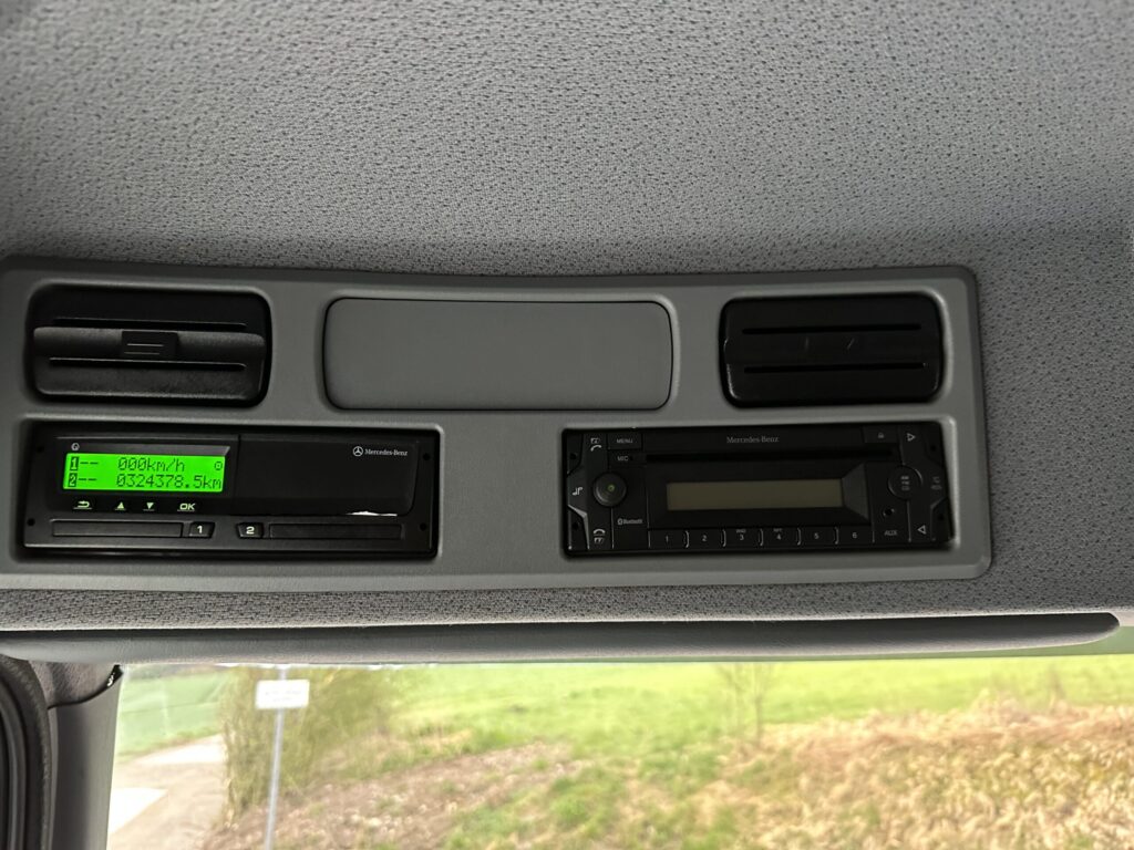 2010 Mercedes-Benz Atego 1022 4x2 Kühlkoffer mit HB
