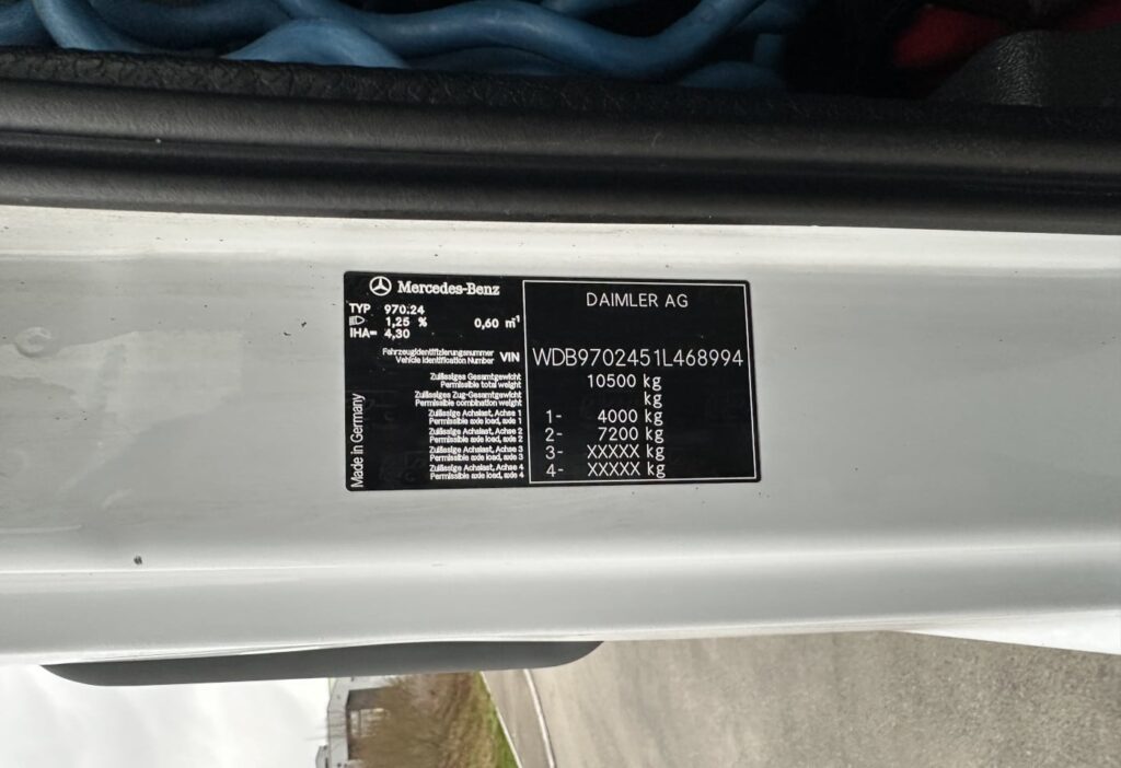 2010 Mercedes-Benz Atego 1022 4x2 Kühlkoffer mit HB