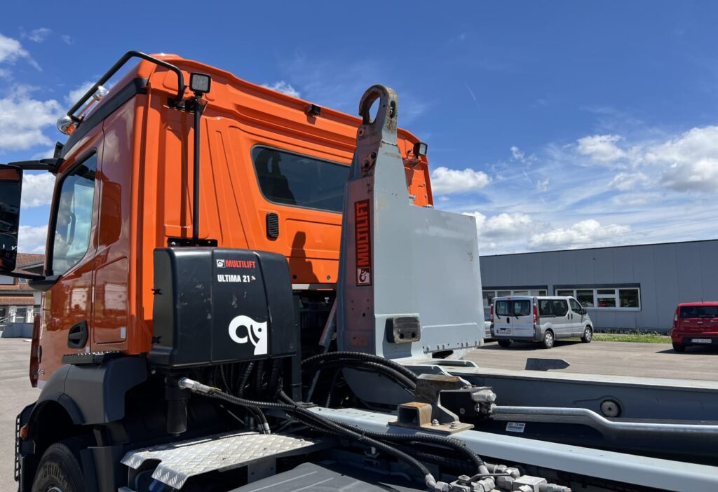 (D) 2021 MB-Actros 2546 6x2 Haken