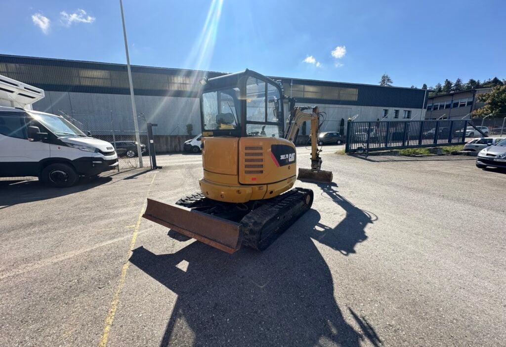 2019 Caterpillar 302.7D CR Minibagger
