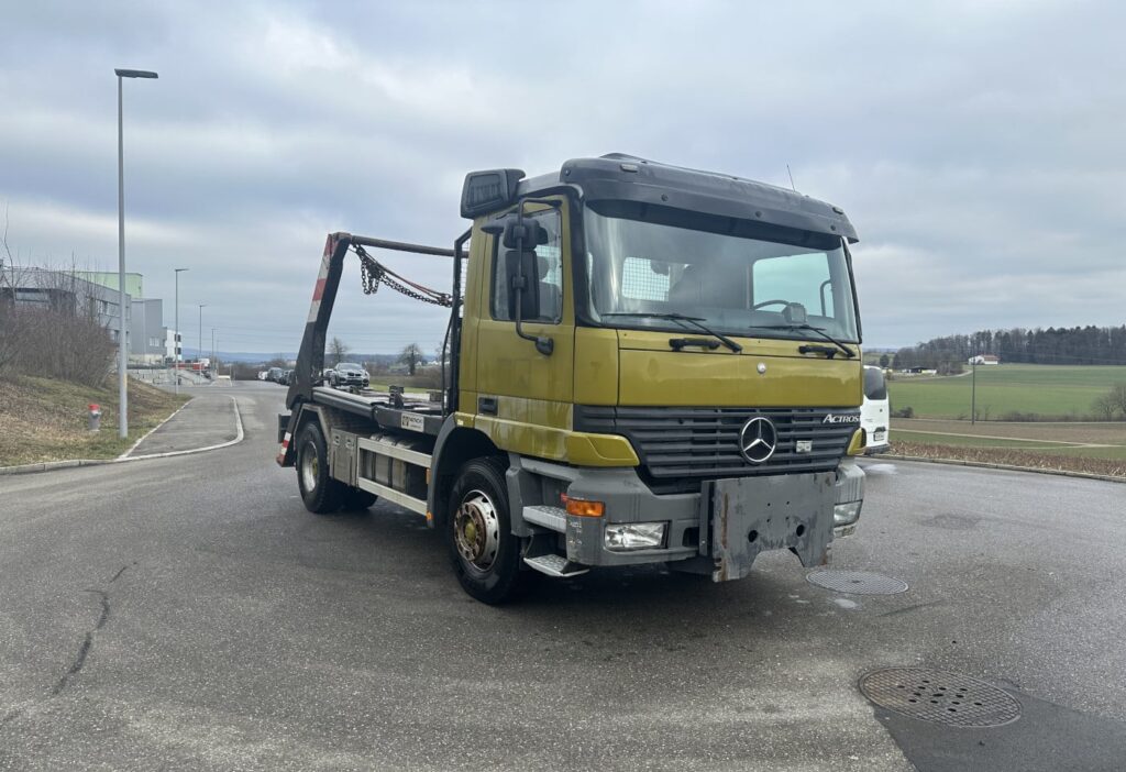 2000 mercedes-Benz Actros 1835-Welaki