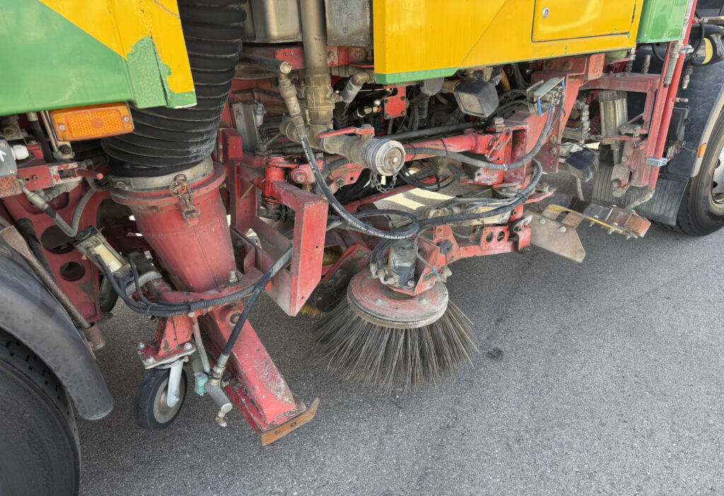 2002 Steyr 18.285 M39 Kehrmaschine