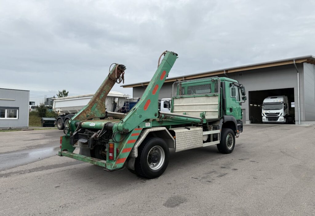 2009 MAN TGM 18.340 Gigant 16T