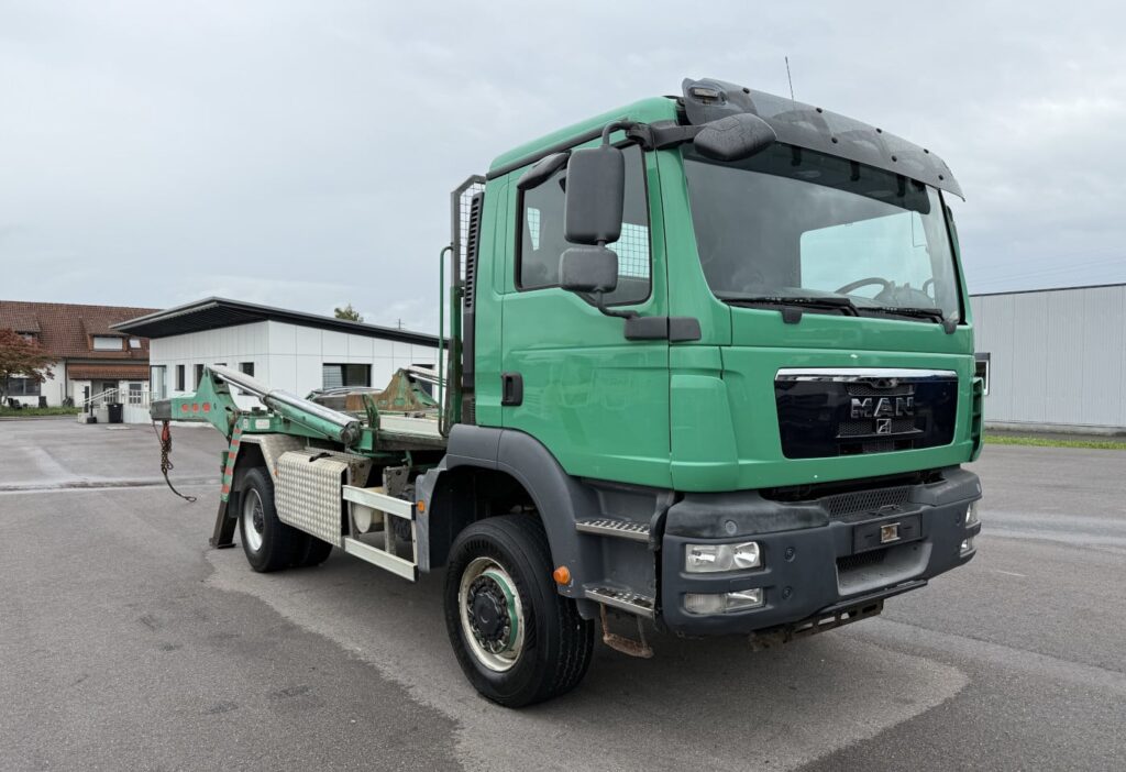2009 MAN TGM 18.340 Gigant 16T