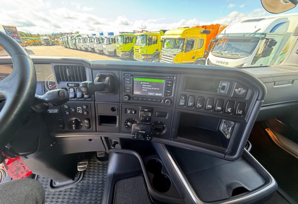 2015 Scania R580 6x4 Schwing 10m³ MFK
