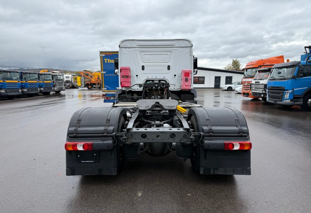 2013 Mercedes-Benz Antos 1843 4x2 ADR