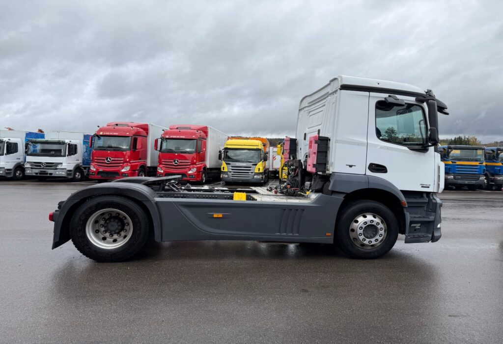 2013 Mercedes-Benz Antos 1843 4x2 ADR