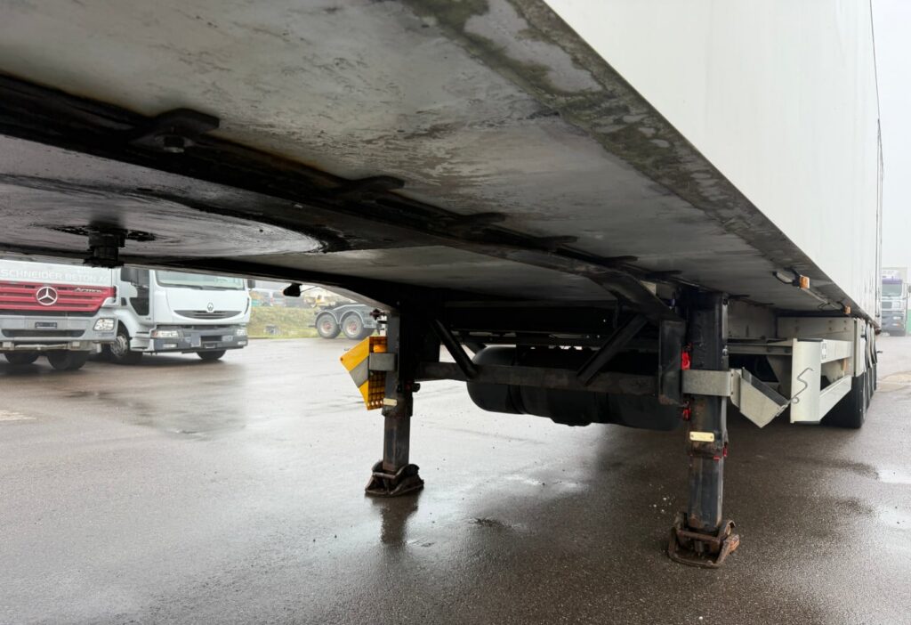 2003 Van Hool 3B0045 Thermo King