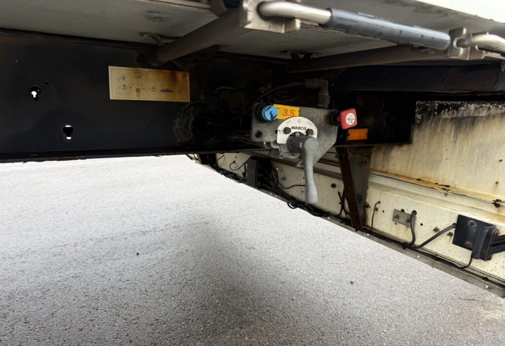 2003 Van Hool 3B0045 Thermo King