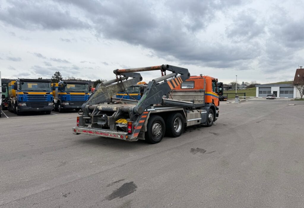 2014 Scania P360 LB 6x2*4 UT Gigant