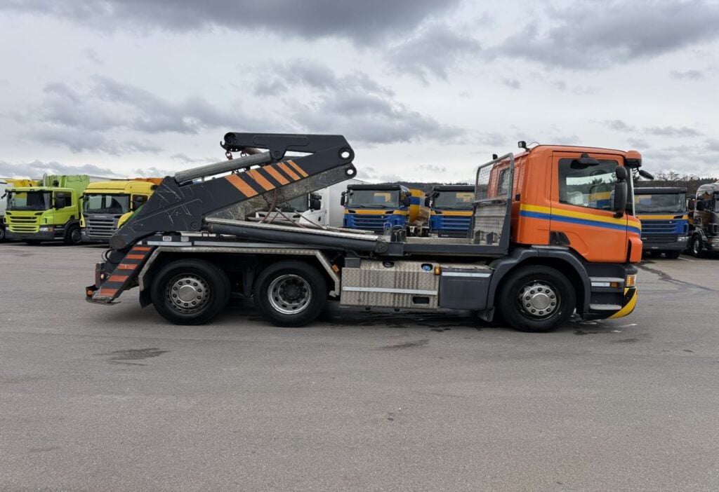2014 Scania P360 LB 6x2*4 UT Gigant