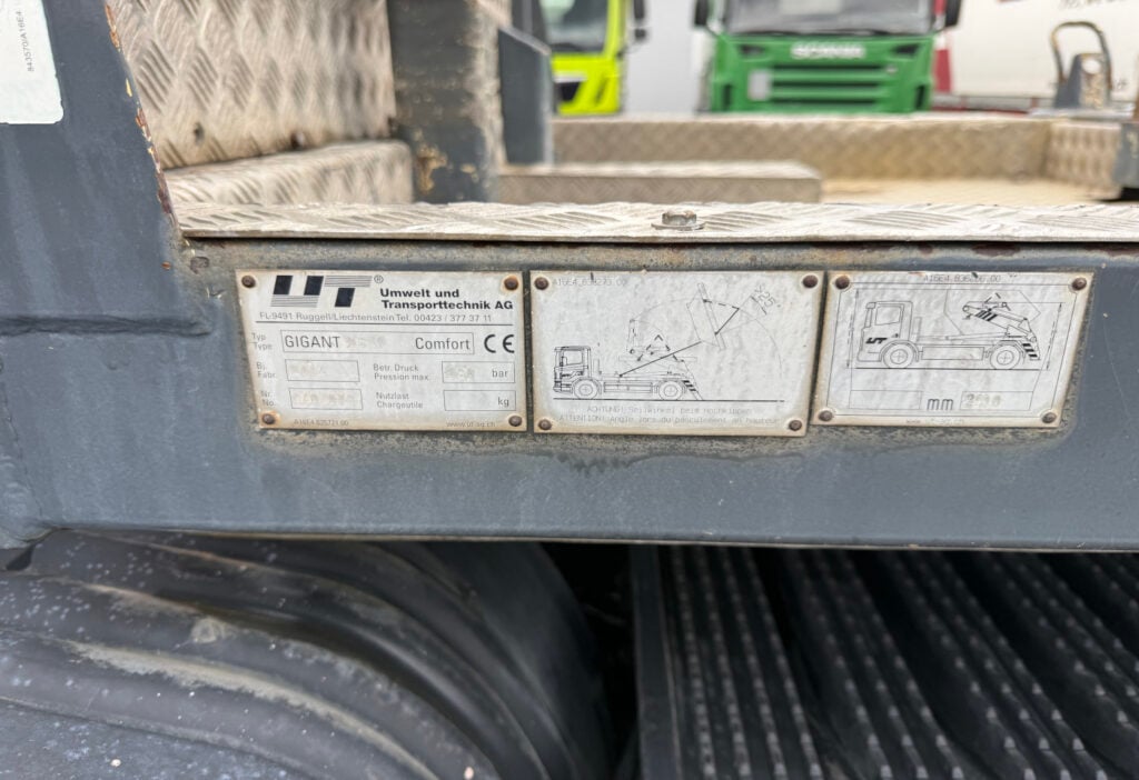 2014 Scania P360 LB 6x2*4 UT Gigant