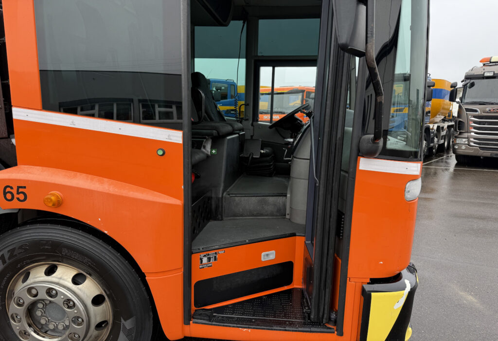 2016 Mercedes-Benz Econic 2635 6x2*6 Stummer