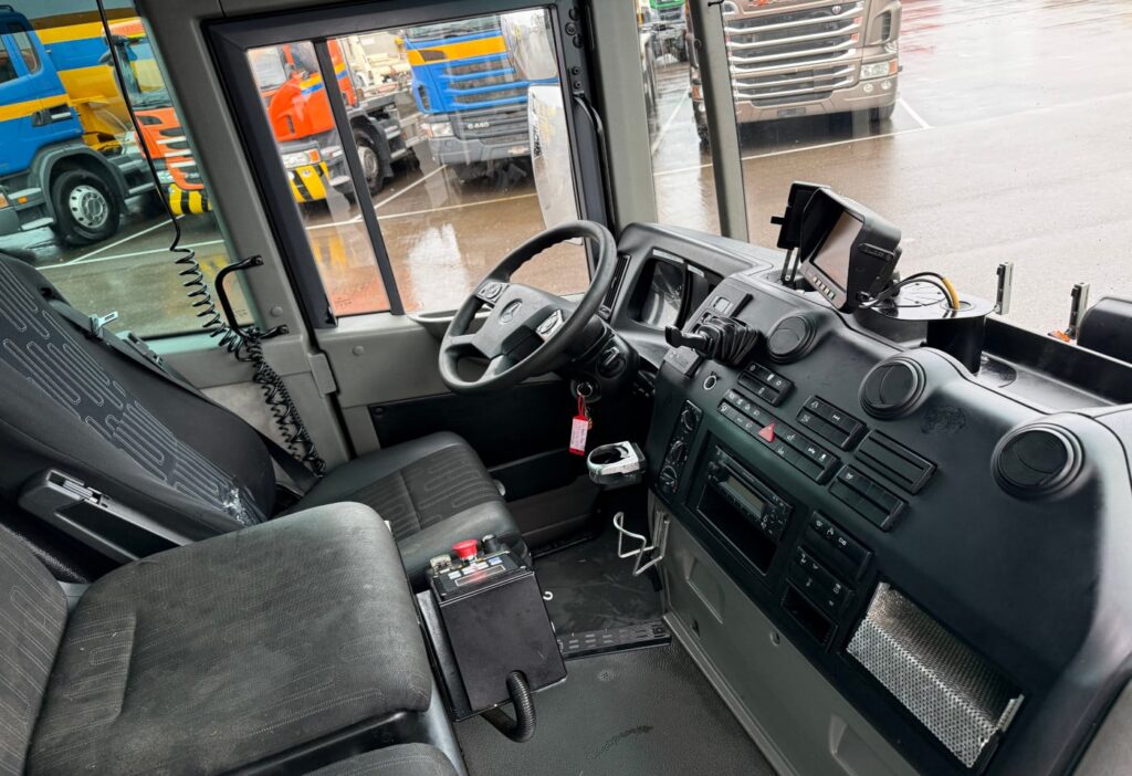 2016 Mercedes-Benz Econic 2635 6x2*6 Stummer
