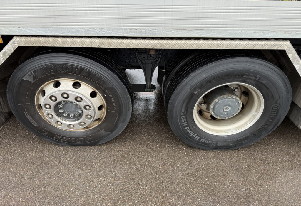 2016 Mercedes-Benz Econic 2635 6x2*6 Stummer