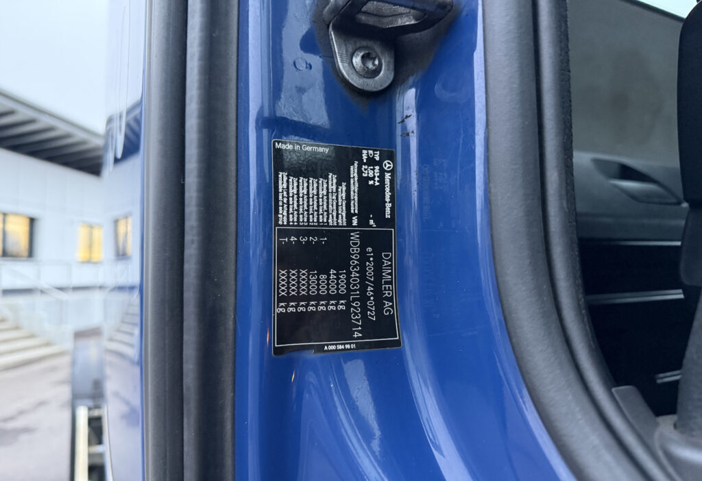2015 Mercedes-Benz Antos 1851 4x2 Retarder