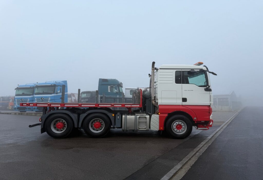 2013 MAN TGX 33.540 6x4 SLT Push 160 To