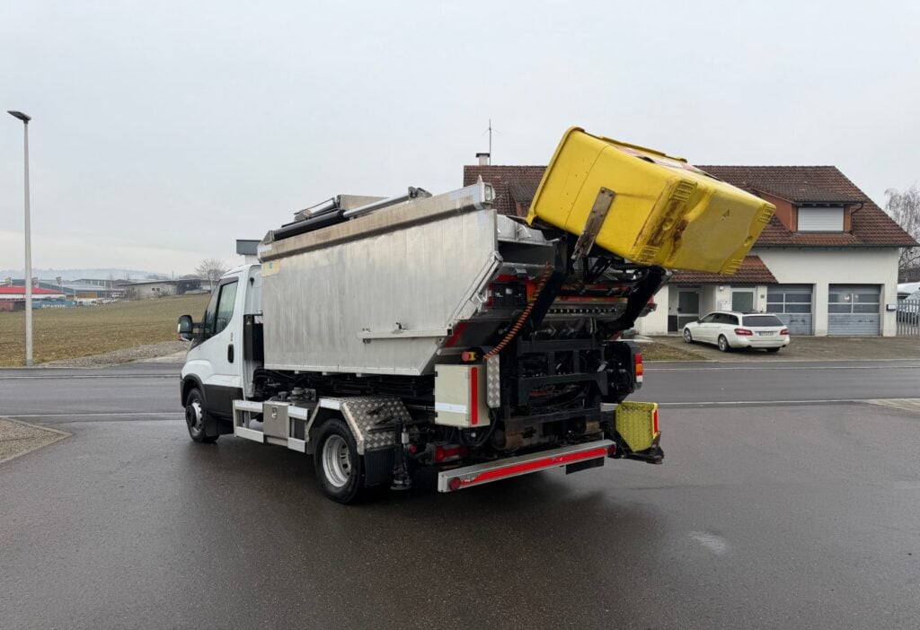 2016 Iveco 70C17H P Kommunal + Schneepflug