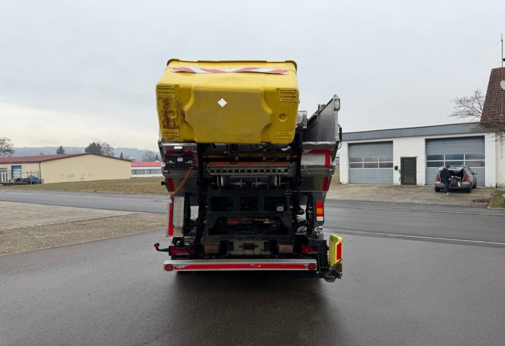 2016 Iveco 70C17H P Kommunal + Schneepflug