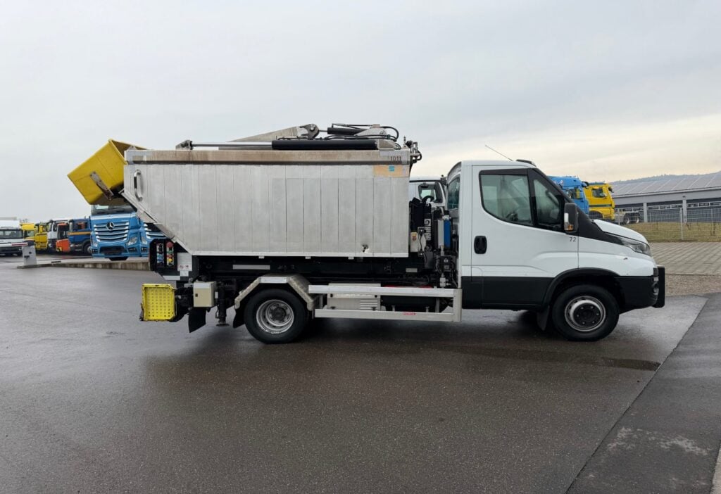 2016 Iveco 70C17H P Kommunal + Schneepflug