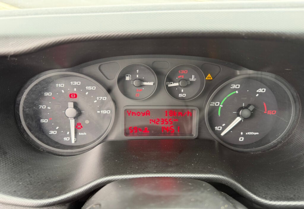 2016 Iveco 70C17H P Kommunal + Schneepflug