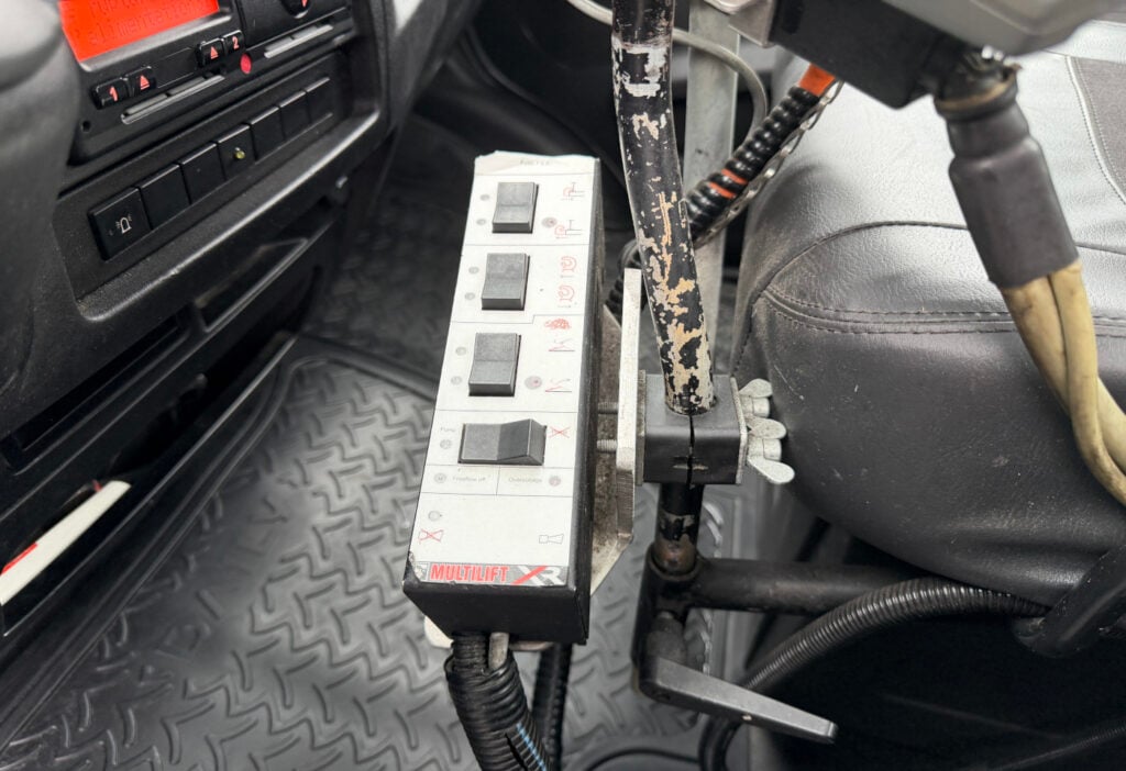 2016 Iveco 70C17H P Kommunal + Schneepflug