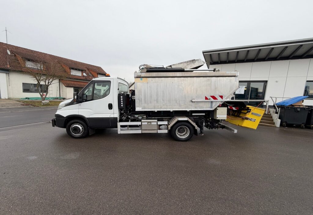 2016 Iveco 70C17 Kommunal + Schneepflug