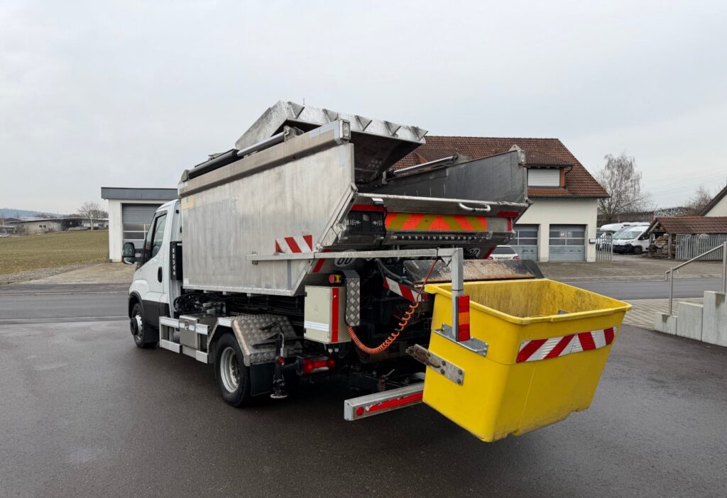 2016 Iveco 70C17 Kommunal + Schneepflug