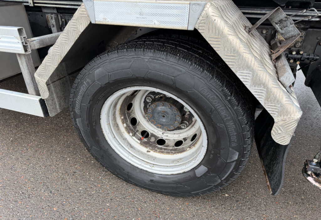 2016 Iveco 70C17 Kommunal + Schneepflug