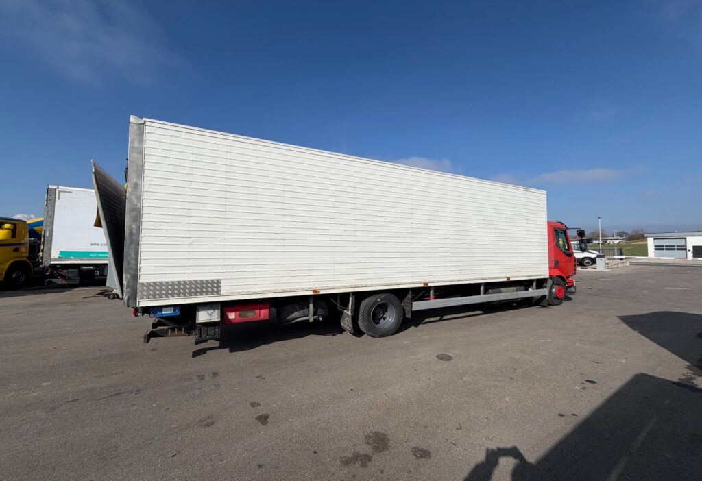 2009 Renault Midlum 280.16L nicht fahrbar