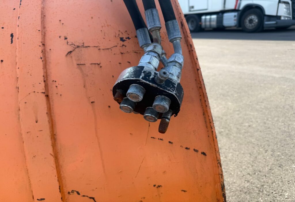 Schalengreifer mit Rotator