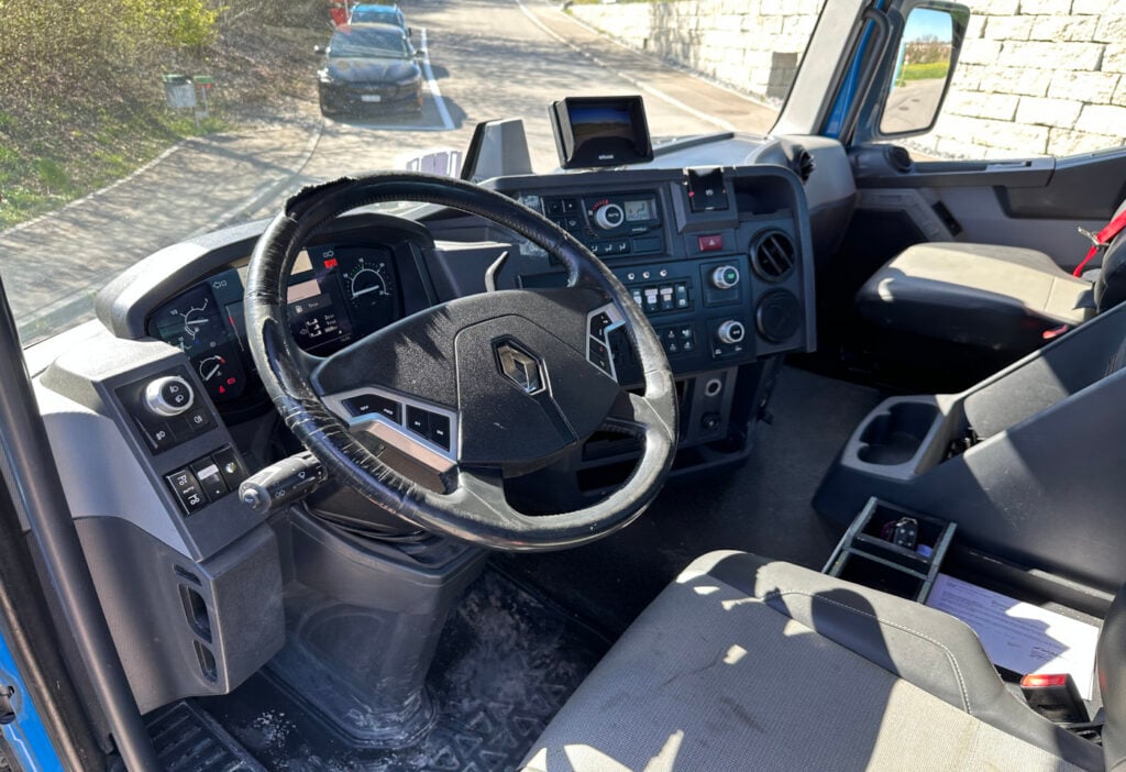 2016 Renault C520 10x4 SWS