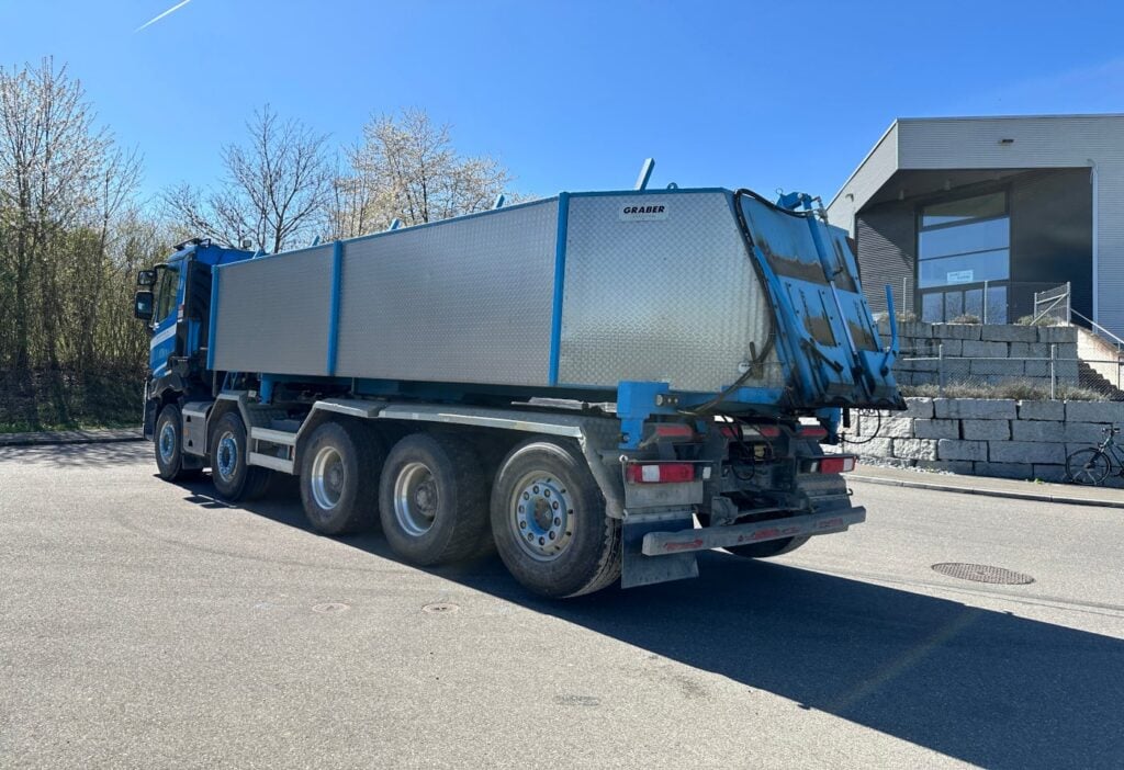 2016 Renault C520 10x4 SWS