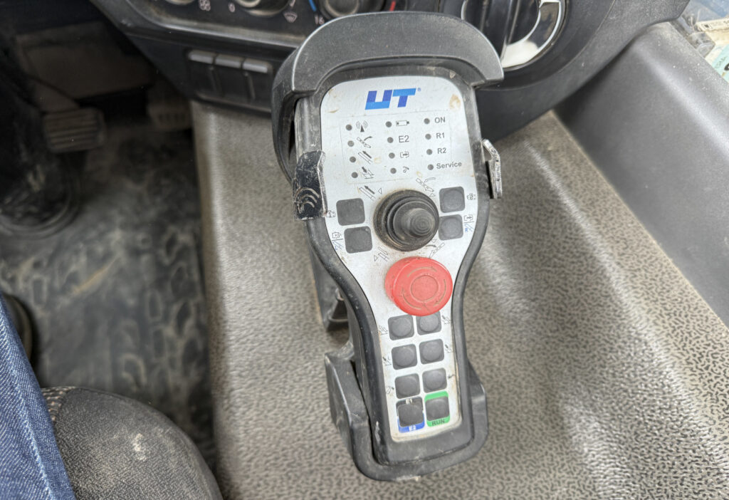 2015 DAF CF 460 6x4 Gigant Retarder AHK