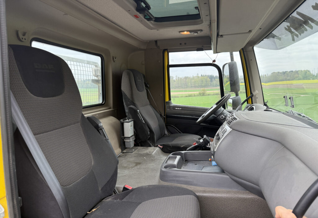 2015 DAF CF 460 6x4 Gigant Retarder AHK