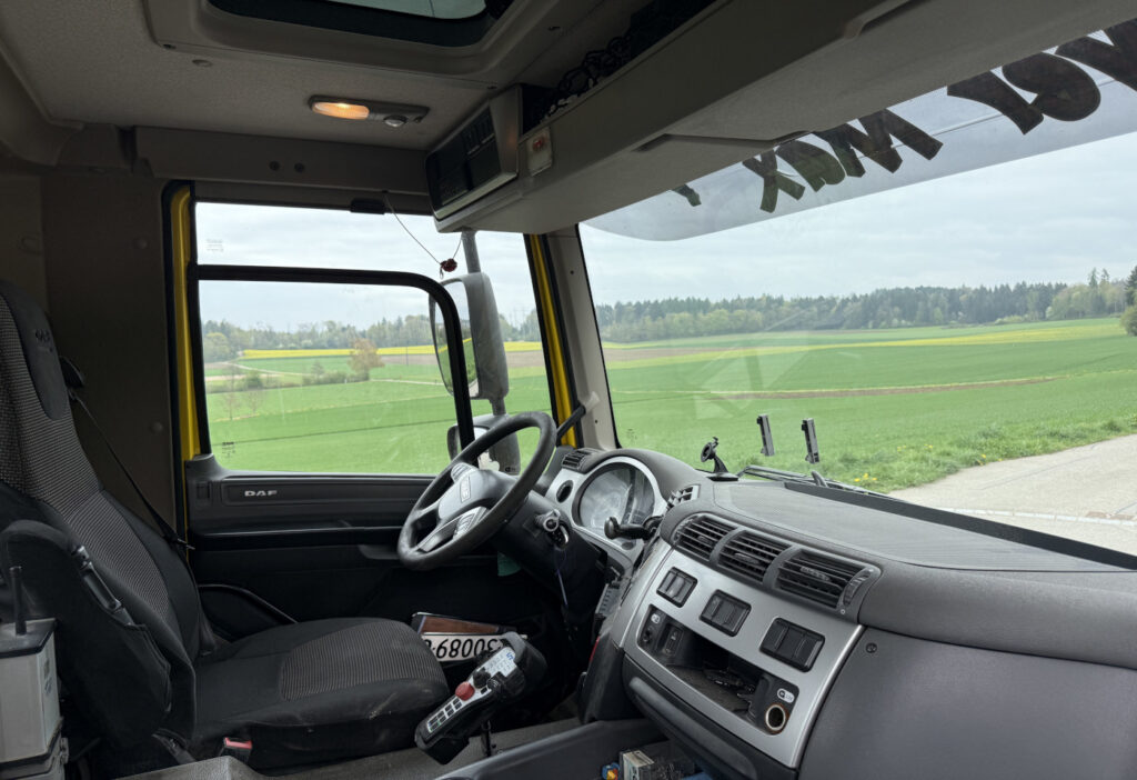 2015 DAF CF 460 6x4 Gigant Retarder AHK