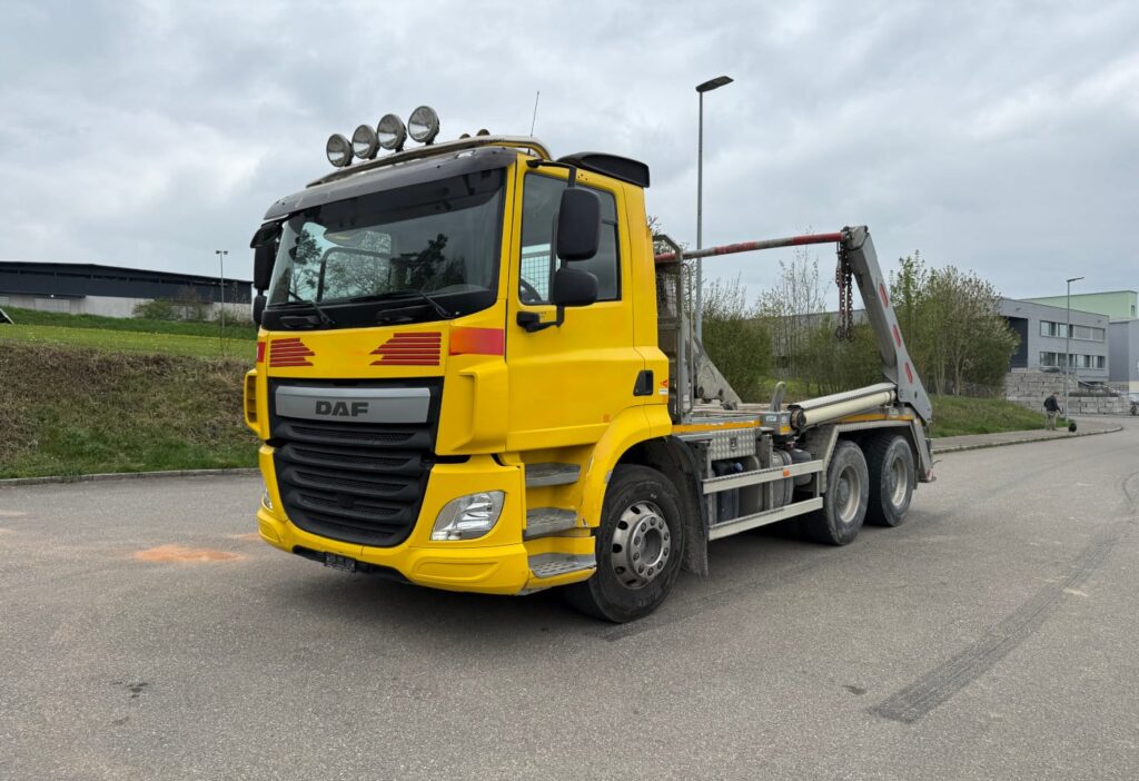 2015 DAF CF 460 6x4 Gigant Retarder AHK