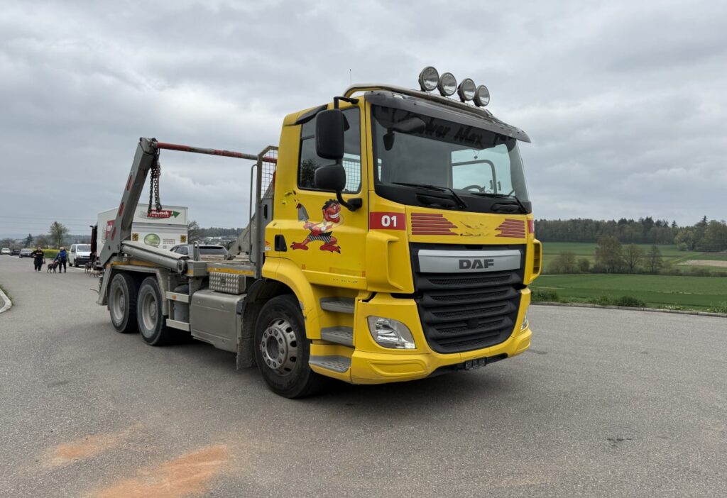 2015 DAF CF 460 6x4 Gigant Retarder AHK