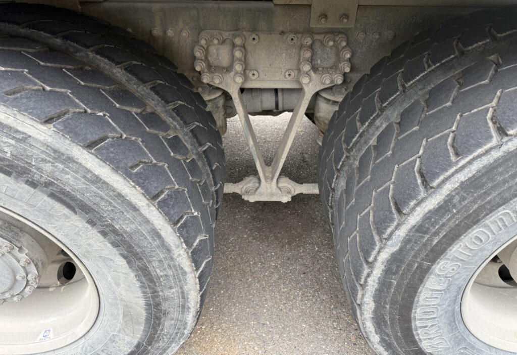 2015 DAF CF 460 6x4 Gigant Retarder AHK