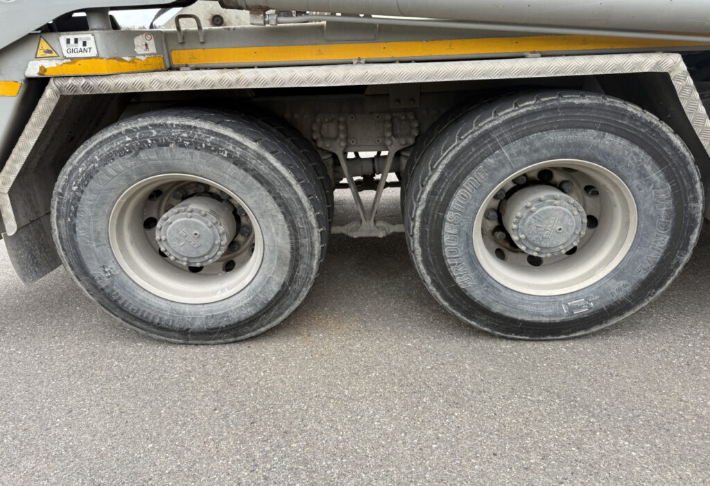 2015 DAF CF 460 6x4 Gigant Retarder AHK