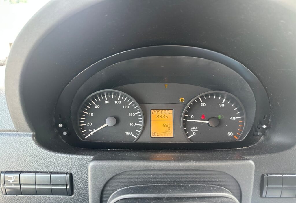 2011 Mercedes-Benz 316 CDI HB Motor Neu